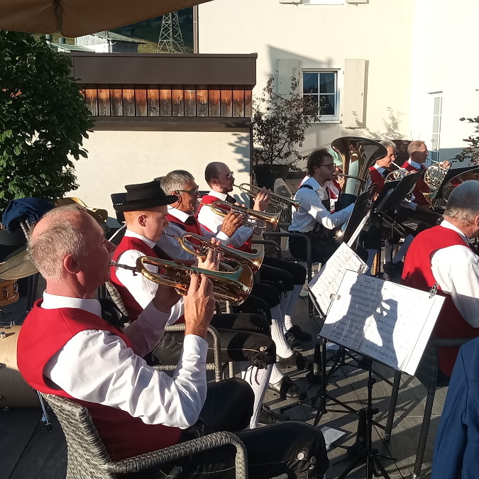 Dämmerschoppen Aprés Post Hotel